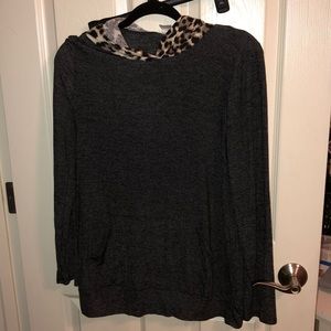leightweight hoodie with leopard hood size M